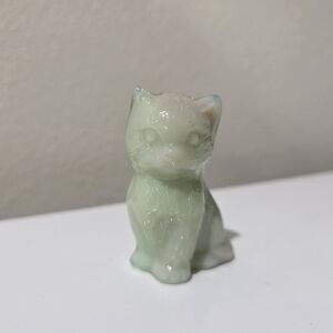 Boyd Glass Miss Cotton Kitten Spring Beauty
